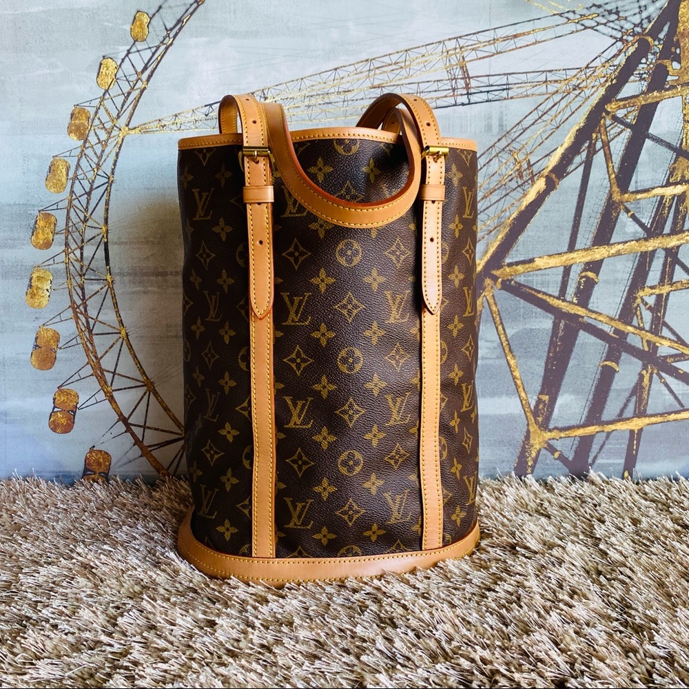 Louis Vuitton Monogram Bucket GM.